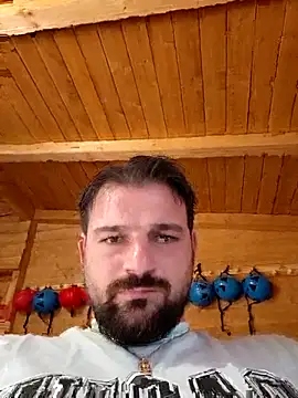 Snapshot of hottman7 chatting on August 4, 2026, 3:27 pm hottman7 online show from August 4, 2026, 3:27 pm