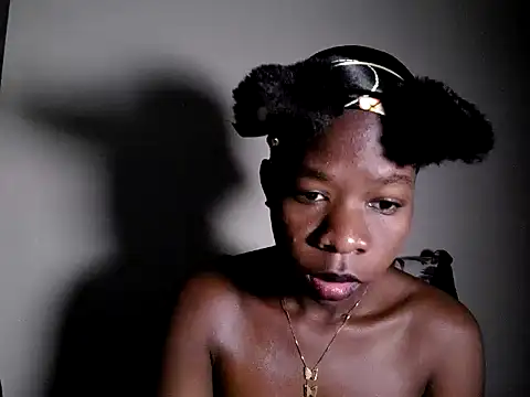 MaliciaRose online show from June 25, 2026, 3:17 pm