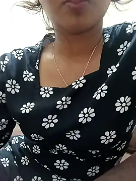 avii5 online show from July 28, 2026, 7:04 pm
