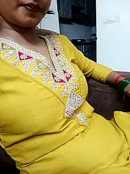 avii5 online show from July 30, 2026, 4:17 pm