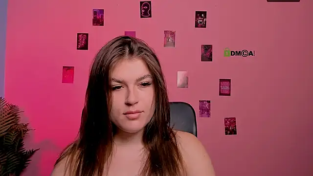 emma dark   online show from August 8, 2026, 7:37 am