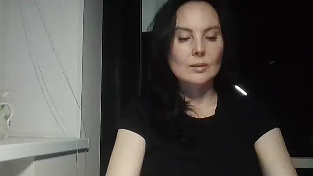 Velissada online show from July 15, 2026, 9:00 pm