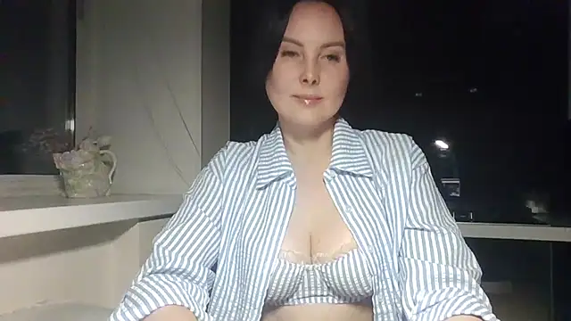 Velissada online show from July 17, 2026, 8:17 pm