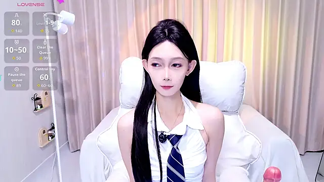 YangYang-0805 online show from July 2, 2026, 5:13 am