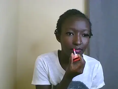 Snapshot of Keilay chatting on July 28, 2026, 7:15 pm Keilay online show from July 28, 2026, 7:15 pm