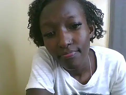 Snapshot of Keilay chatting on July 28, 2026, 8:22 am Keilay online show from July 28, 2026, 8:22 am