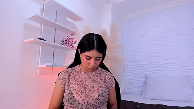 AylinLove  online show from July 25, 2026, 11:05 am