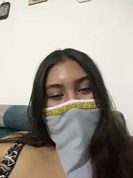 Emily Ross- online show from July 8, 2026, 2:57 am