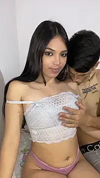 Snapshot of Female_puppy_in_heat chatting on August 8, 2026, 5:25 am Female puppy in heat online show from August 8, 2026, 5:25 am