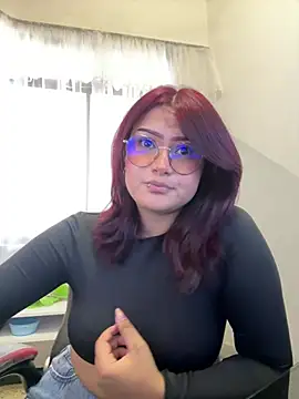Snapshot of Sweet_Cherry__1 chatting on July 13, 2026, 5:34 pm Sweet Cherry 1 online show from July 13, 2026, 5:34 pm