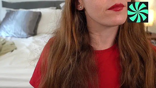 Snapshot of leverageurassets chatting on February 26, 2025, 12:27 pm leverageurassets online show from February 26, 2025, 12:27 pm