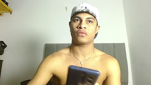 Snapshot of Jose_And_Daniel chatting on June 27, 2026, 4:51 am Jose And Daniel online show from June 27, 2026, 4:51 am