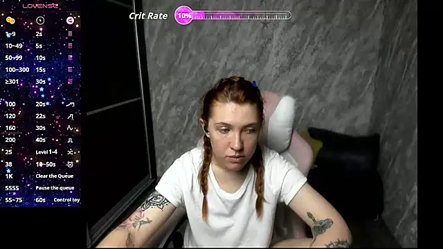 Reginasmilee online show from June 9, 2026, 4:13 am