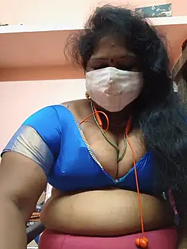 yalini1431 online show from July 24, 2026, 9:22 pm
