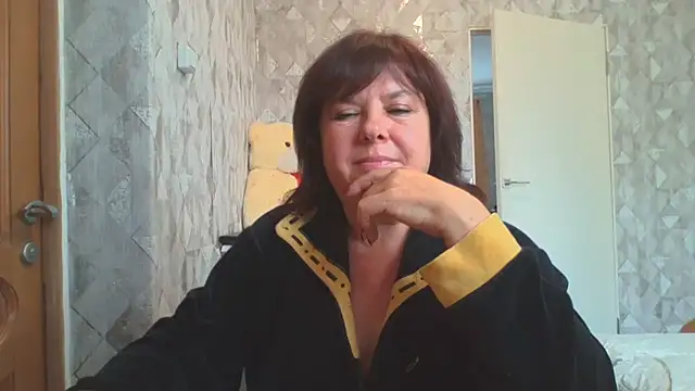 HannahAna39 online show from July 22, 2026, 9:11 am