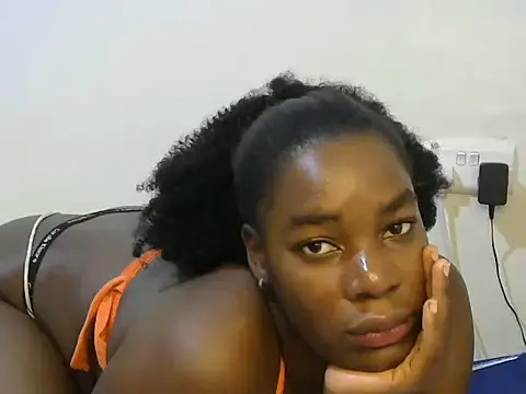 Sexxy tallia online show from June 30, 2026, 10:26 am