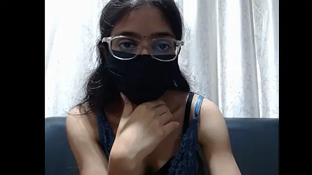 Snapshot of Misty_09 chatting on July 16, 2026, 3:47 am Misty 09 online show from July 16, 2026, 3:47 am