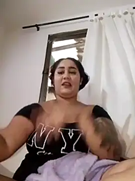 Valentina Tilly online show from July 16, 2026, 3:31 pm