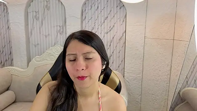 sophie rose cn online show from July 24, 2026, 1:29 pm