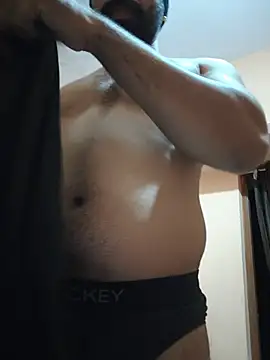 8inch hunk19 online show from June 25, 2026, 6:35 pm