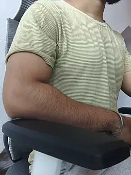 8inch hunk19 online show from July 21, 2026, 6:04 am