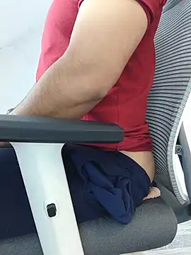 8inch hunk19 online show from August 7, 2026, 6:52 am
