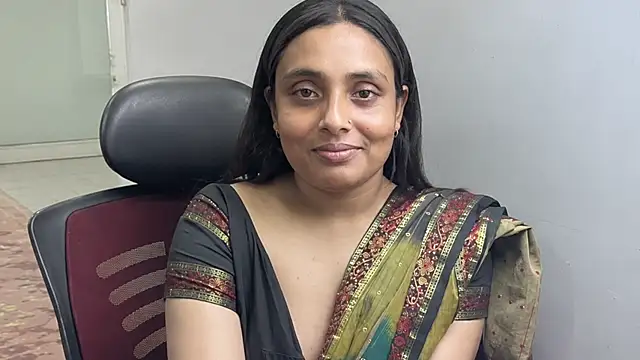 Snapshot of heavenly-love chatting on June 23, 2026, 9:35 pm heavenly-love online show from June 23, 2026, 9:35 pm