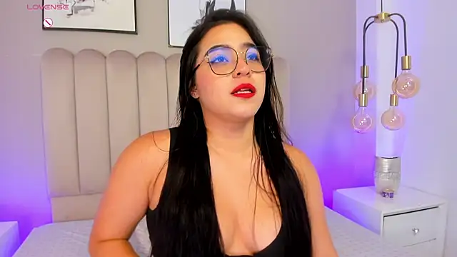 MarahBaker35 online show from July 26, 2026, 1:34 am