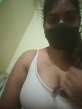 Snapshot of Cute-girlyy chatting on July 12, 2026, 9:54 am Cute-girlyy online show from July 12, 2026, 9:54 am