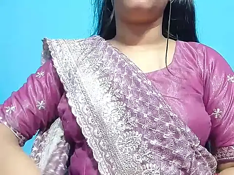 Snapshot of Adhiti_1 chatting on July 20, 2026, 6:32 pm Adhiti 1 online show from July 20, 2026, 6:32 pm