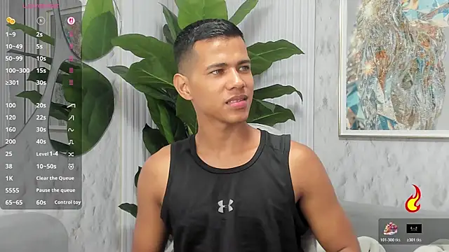 Noah sexhotty online show from August 4, 2026, 3:22 am