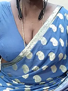 niki076 online show from June 27, 2026, 5:24 am