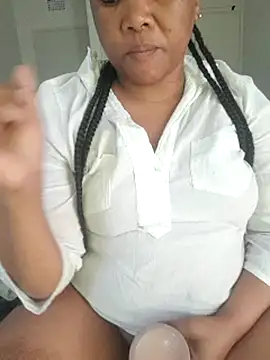 massiveBootymamasita online show from July 8, 2026, 8:04 am