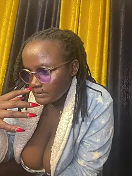 Bustyy Bitch online show from July 31, 2026, 8:06 pm