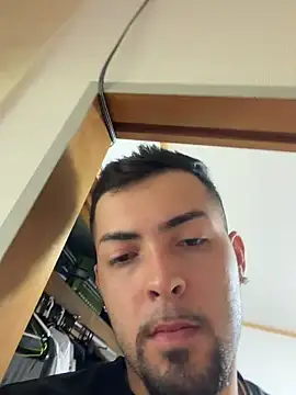 rafinhaxx  online show from June 26, 2026, 12:16 am