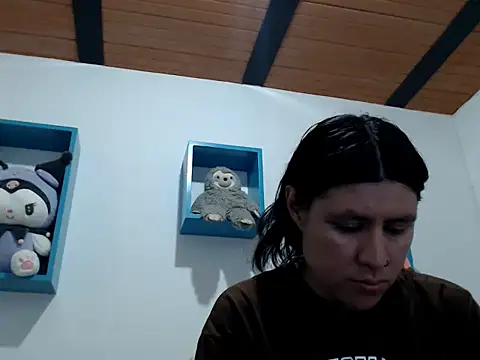 PIAHOT-CANDYY online show from June 26, 2026, 5:52 pm