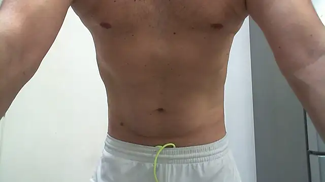 Snapshot of realhompa chatting on June 29, 2026, 12:06 am realhompa online show from June 29, 2026, 12:06 am