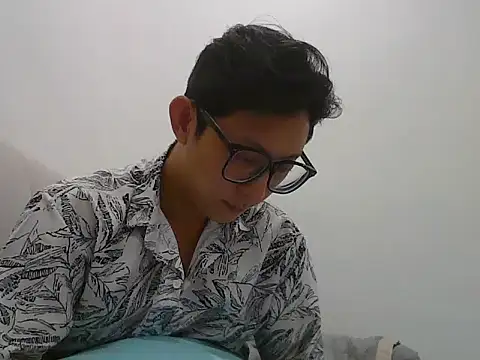 inkerez1 online show from July 20, 2026, 10:33 am