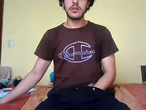 Hectorssuarez online show from June 28, 2026, 9:21 pm