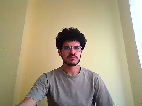 Hectorssuarez online show from July 16, 2026, 3:53 pm