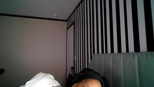 itsMonroeNoir online show from June 30, 2026, 6:35 am