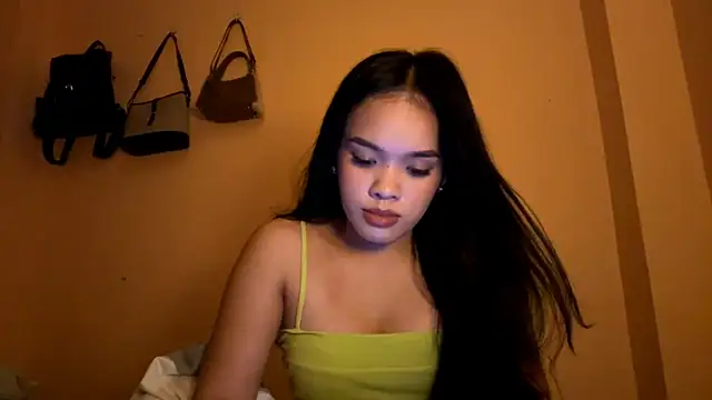 CherryCharm27 online show from July 28, 2026, 11:17 am