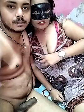 DreamyDiva5 online show from July 1, 2026, 4:02 am