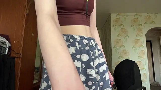 CecilyGraul online show from July 5, 2026, 11:28 am