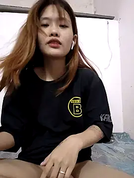 Pemuncuti05 online show from July 17, 2026, 6:49 pm