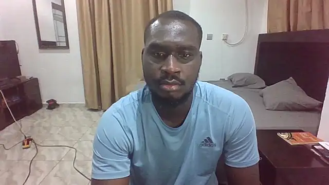 Snapshot of Offsetpapi chatting on July 12, 2026, 10:21 pm Offsetpapi online show from July 12, 2026, 10:21 pm