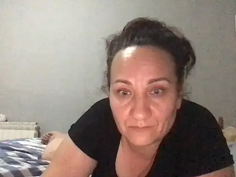 Snapshot of almarebelde chatting on June 30, 2026, 8:53 pm almarebelde online show from June 30, 2026, 8:53 pm
