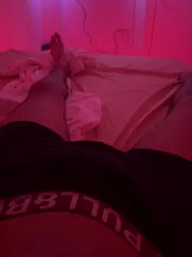 alexiss95 online show from July 1, 2026, 2:45 am