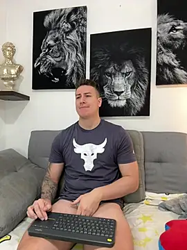 Snapshot of AlexHarrington chatting on July 18, 2026, 3:42 pm AlexHarrington online show from July 18, 2026, 3:42 pm