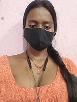 Sexxy-Neha online show from July 4, 2026, 4:33 pm